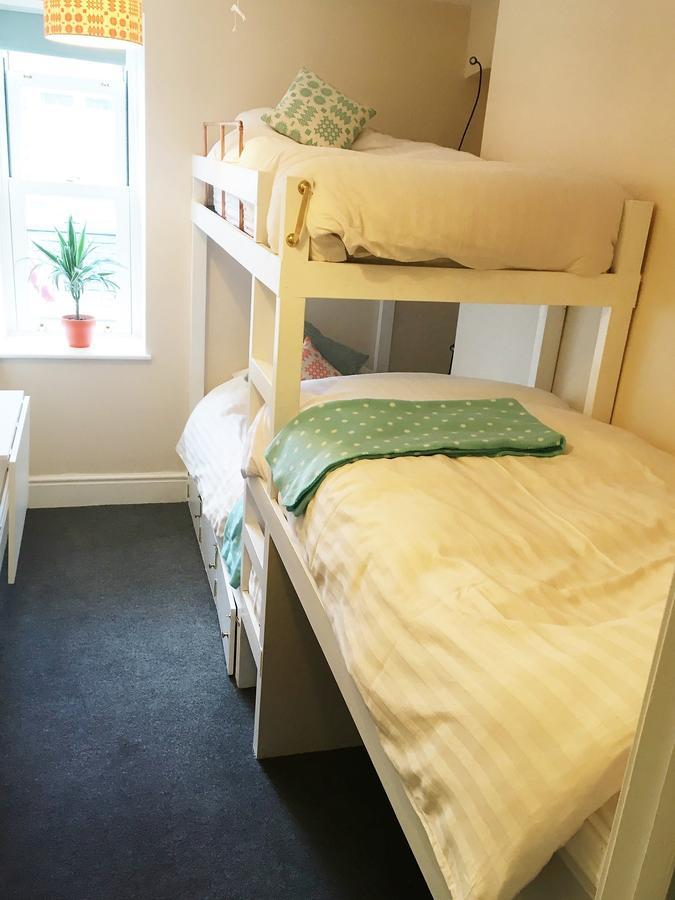 Self Catering Cellb Ffestiniog Hostel Blaenau Ffestiniog Exterior foto