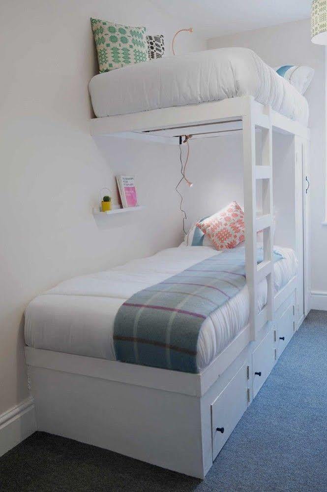 Self Catering Cellb Ffestiniog Hostel Blaenau Ffestiniog Exterior foto